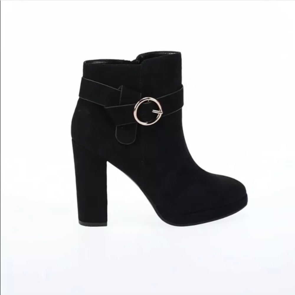 Lauren Conrad Black Avant Womens Boots Size 9 NIB